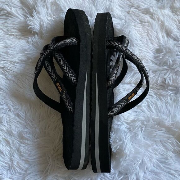 Teva Flip Flop Sandals Women’s Size 6 - Picture 5 of 10